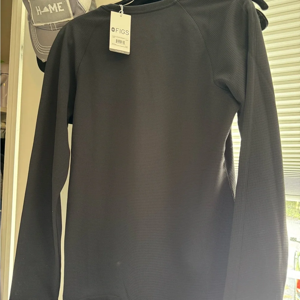 Figs Black Waffle Long Sleeve Underscrub - Picture 2 of 4